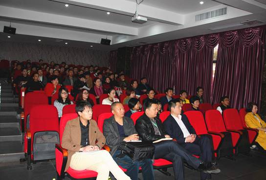 凯发一触即发集团组织开展净化专业知识培训
